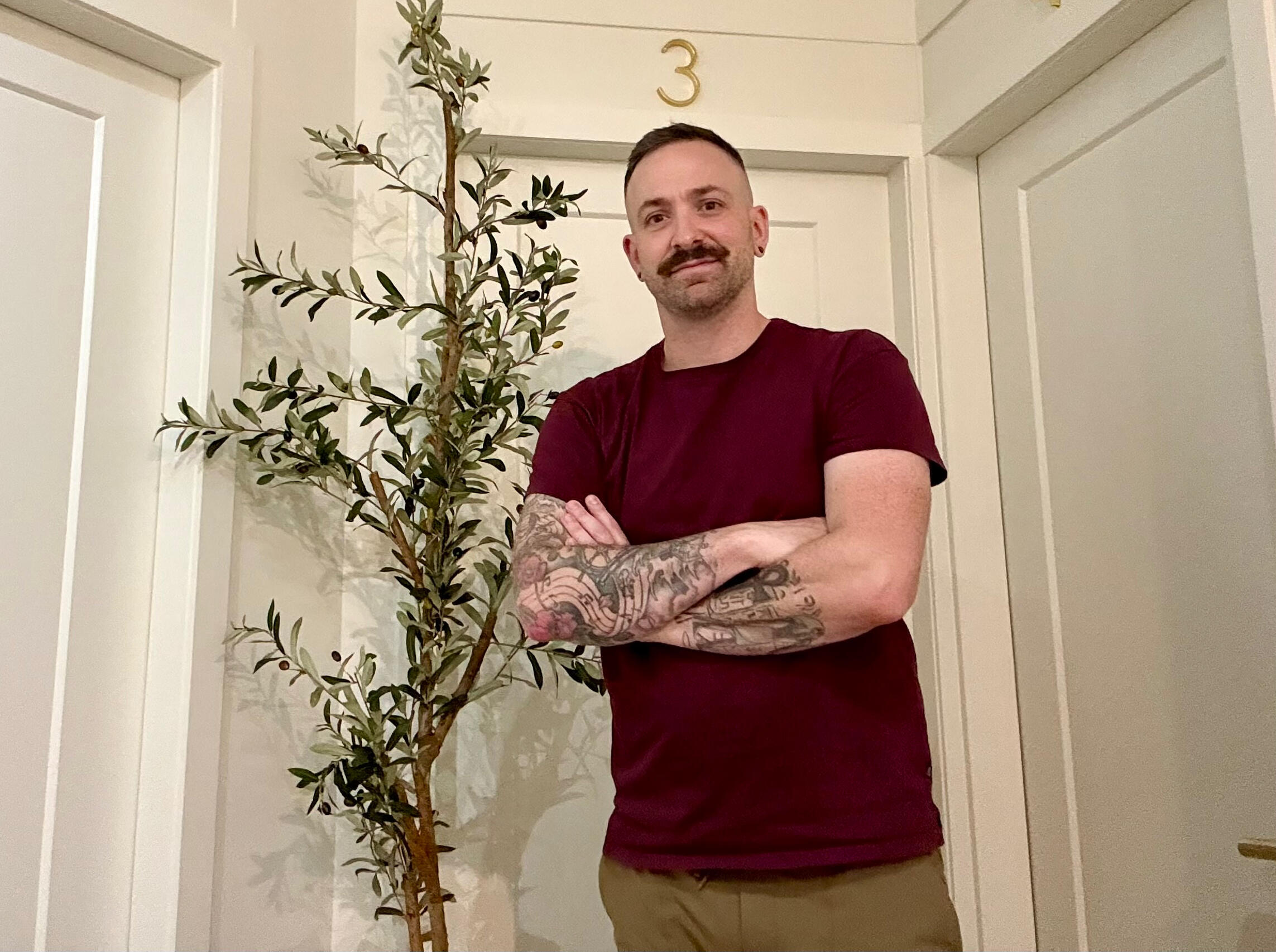 Glenn McGarroch RMT Registered Massage Therapist Glenn McGarroch in Port Moody providing professional massage therapy services.